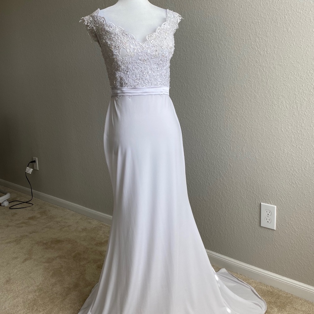 Off the Shoulder Wedding/Prom Dress, White